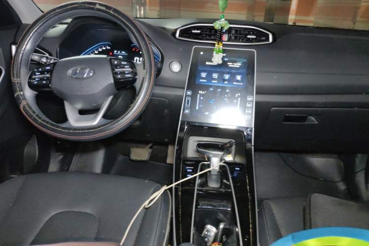 Used Hyundai ix25 2020 1.5L CVT GLS Smart Model Audio And AC Panel