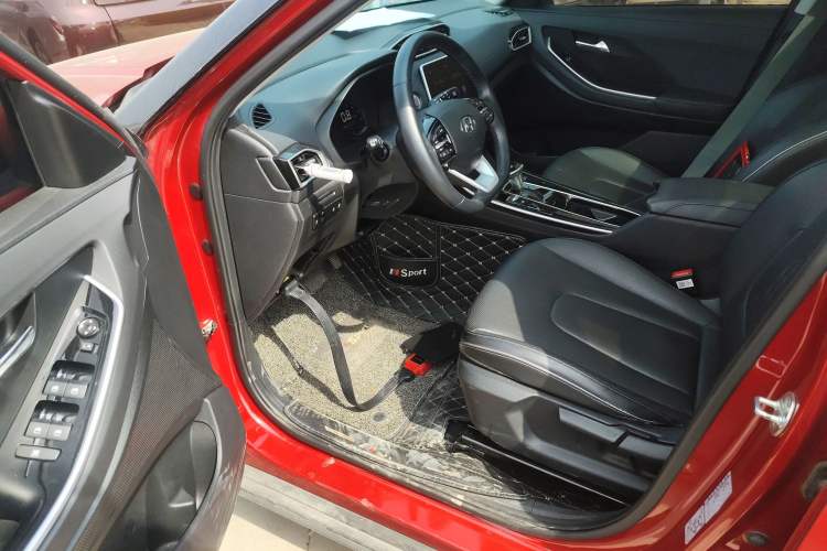 Used Hyundai ix25 2020 1.5L CVT GLS Smart Model Driver Seat