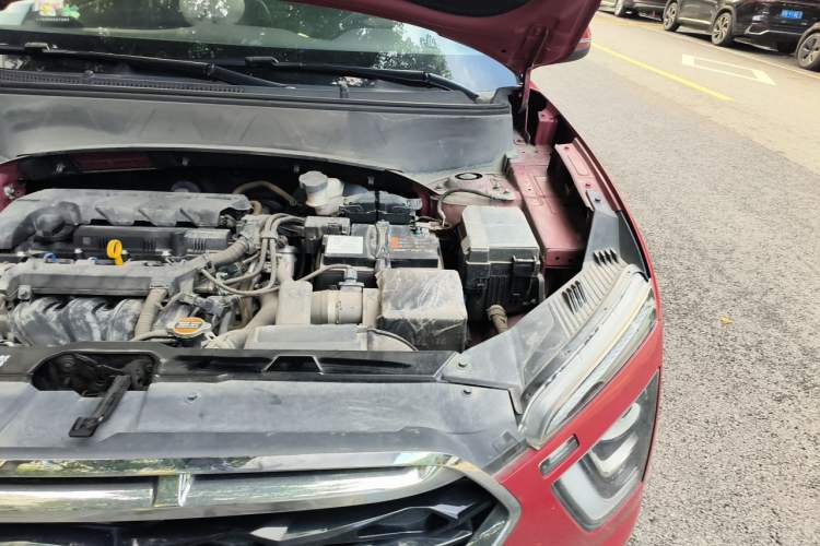 Used Hyundai ix25 2020 1.5L CVT GLS Smart Model Engine Bay Left