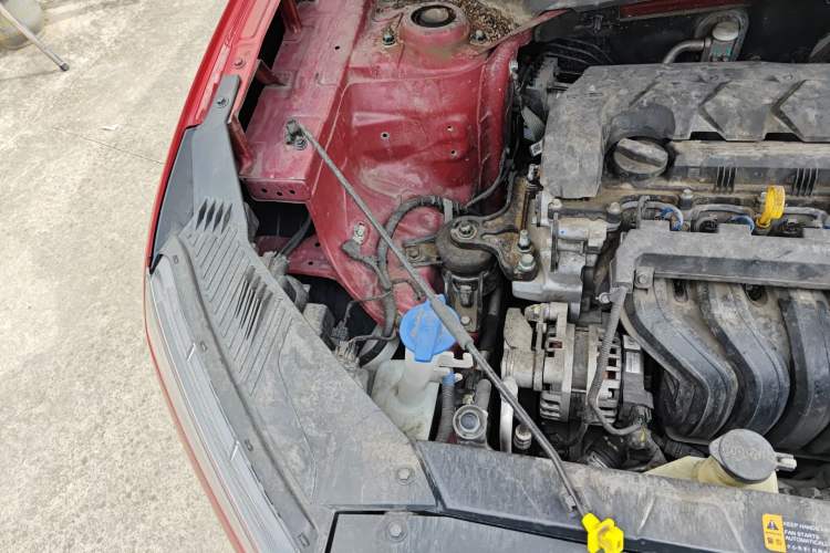 Used Hyundai ix25 2020 1.5L CVT DLX Prestige Version Engine Bay Right