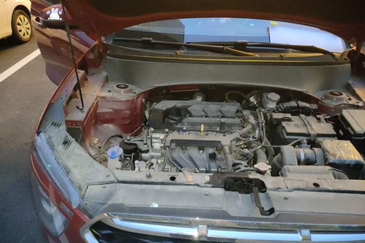 Used Hyundai ix25 2020 1.5L CVT GLS Smart Model Engine Bay Right