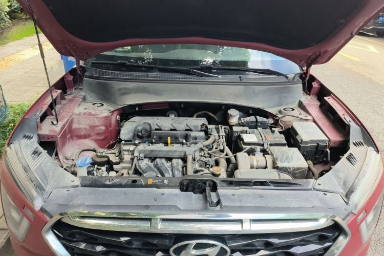 Used Hyundai ix25 2020 1.5L CVT GLS Smart Model Engine Bay