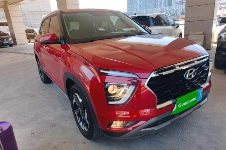 Used Hyundai ix25 2020 1.5L CVT GLS Smart Model Front Right 45 Deg
