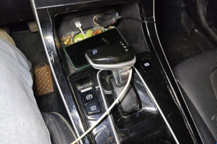 Used Hyundai ix25 2020 1.5L CVT GLS Smart Model Gear Lever