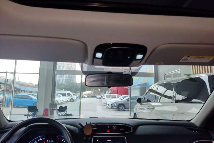 Used Hyundai ix25 2020 1.5L CVT GLS Smart Model Headliner