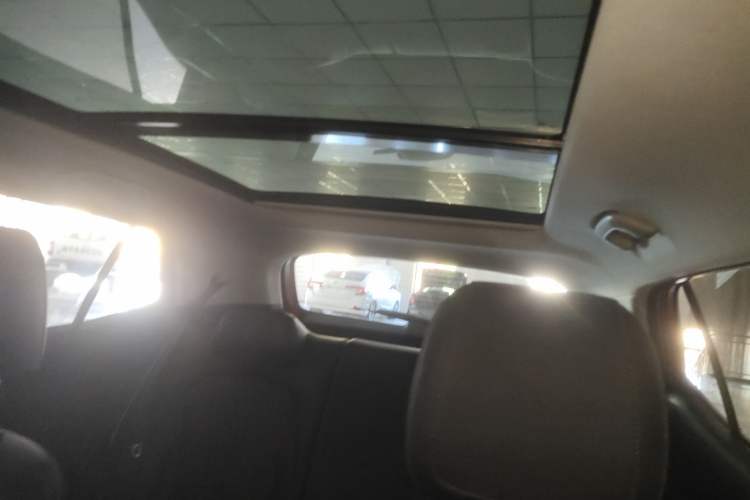 Used Hyundai ix25 2020 1.5L CVT DLX Prestige Version Headliner