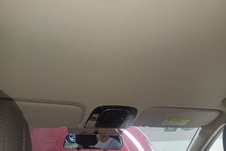 Used Hyundai ix25 2020 1.5L CVT GLS Smart Model Headliner