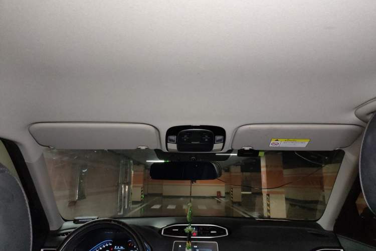Used Hyundai ix25 2020 1.5L CVT GLS Smart Model Headliner
