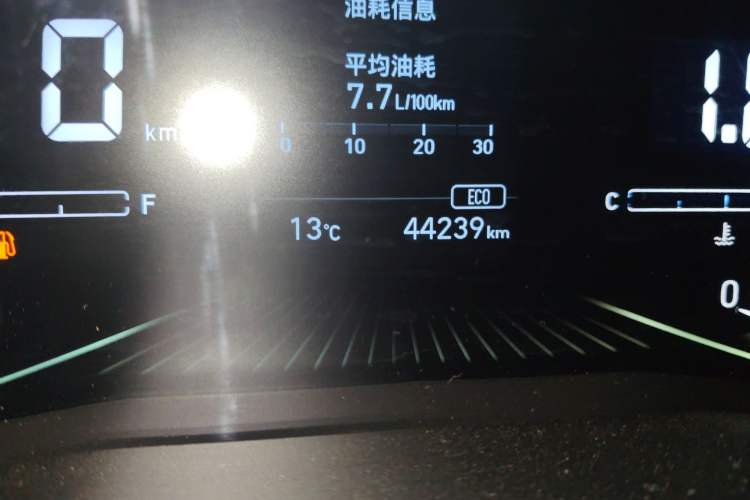 Used Hyundai ix25 2020 1.5L CVT GLS Smart Model Odometer Close Up