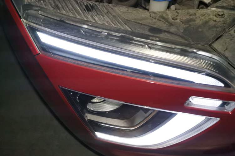 Used Hyundai ix25 2020 1.5L CVT GLS Smart Model Right Front Headlight