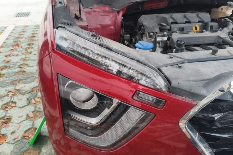 Used Hyundai ix25 2020 1.5L CVT GLS Smart Model Right Front Headlight