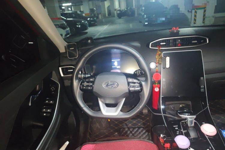 Used Hyundai ix25 2020 1.5L CVT GLS Smart Model Steering Wheel