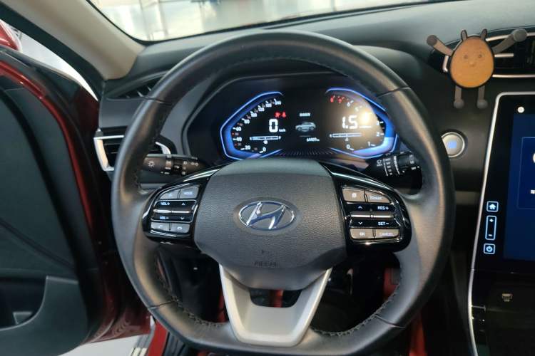 Used Hyundai ix25 2020 1.5L CVT GLS Smart Model Steering Wheel