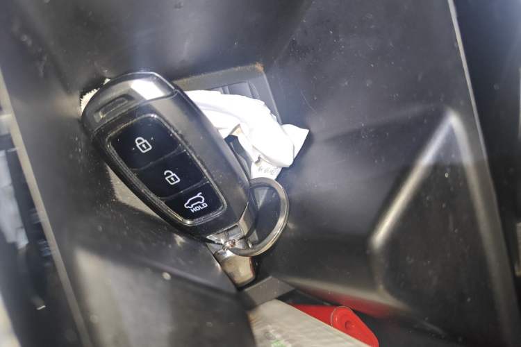 Used Hyundai ix25 2020 1.5L CVT GLS Smart Model Vehicle Key