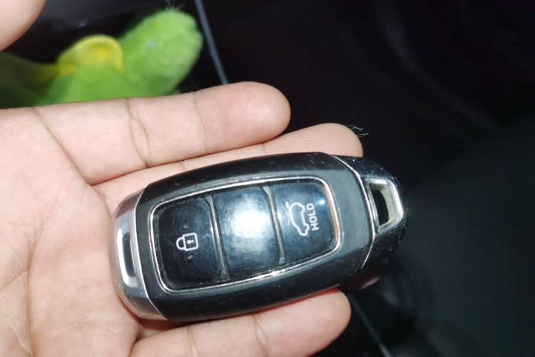 Used Hyundai ix25 2020 1.5L CVT GLS Smart Model Vehicle Key