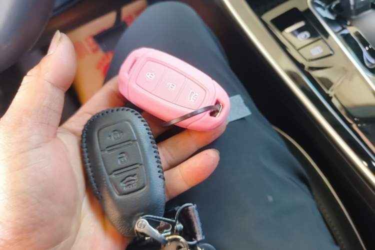 Used Hyundai ix25 2020 1.5L CVT GLS Smart Model Vehicle Key