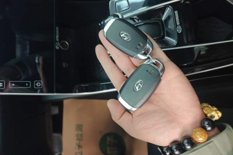 Used Hyundai ix25 2020 1.5L CVT GLS Smart Model Vehicle Key