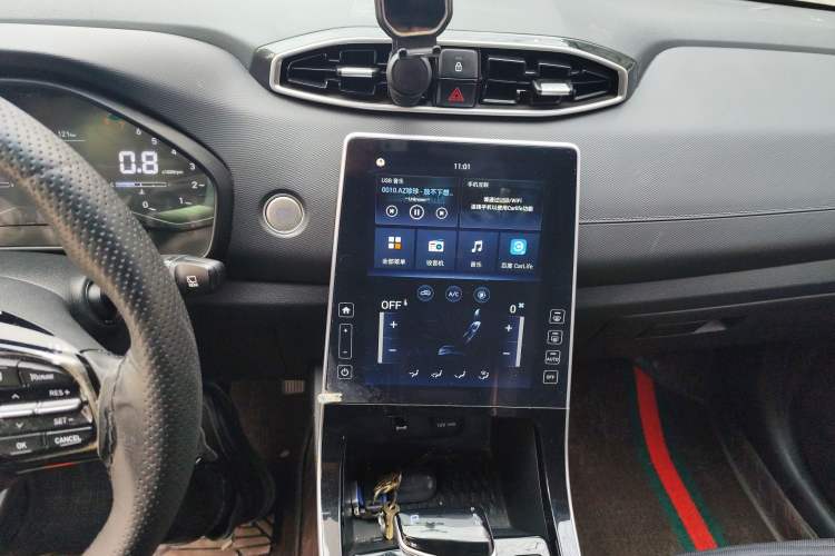 Used Hyundai ix25 2020 1.5L CVT GLS Smart Model Audio And AC Panel