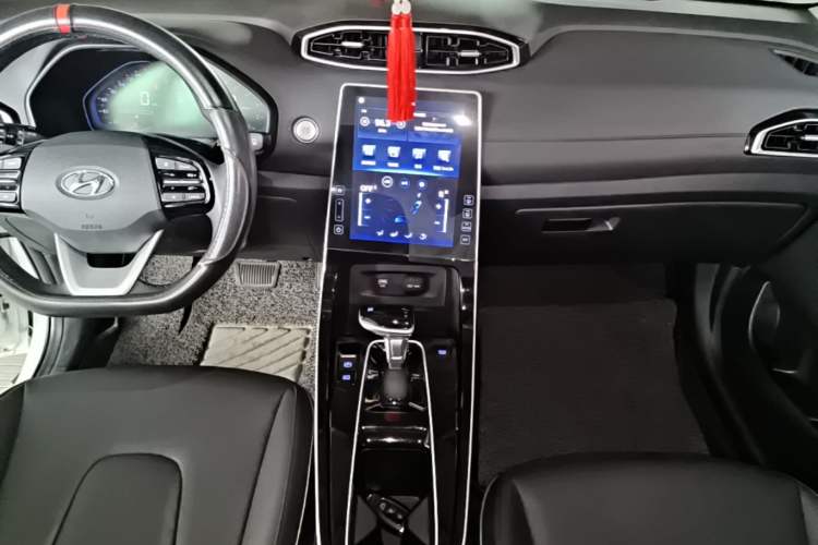 Used Hyundai ix25 2020 1.5L CVT GLS Smart Model Audio And AC Panel