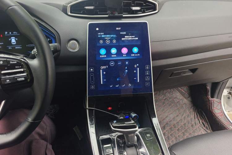 Used Hyundai ix25 2020 1.5L CVT GLS Smart Model Audio And AC Panel