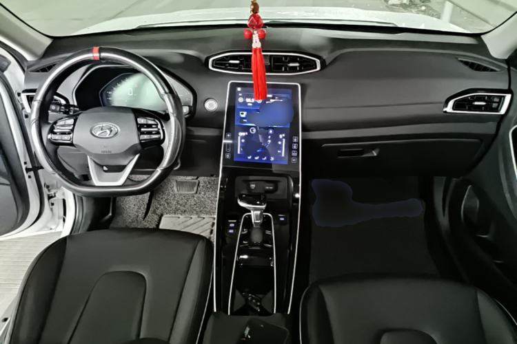Used Hyundai ix25 2020 1.5L CVT GLS Smart Model Center Console