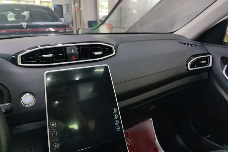 Used Hyundai ix25 2020 1.5L CVT GLS Smart Model Center Console