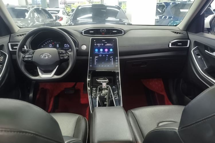 Used Hyundai ix25 2020 1.5L CVT GLS Smart Model Center Console