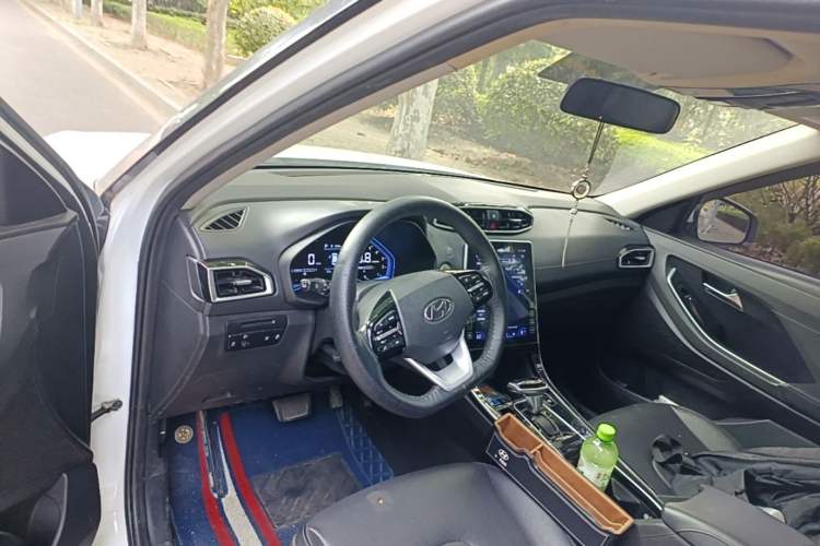Used Hyundai ix25 2020 1.5L CVT DLX Prestige Version Center Console