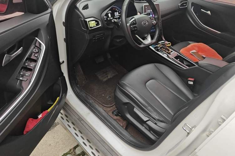 Used Hyundai ix25 2020 1.5L CVT GLS Smart Model Driver Seat