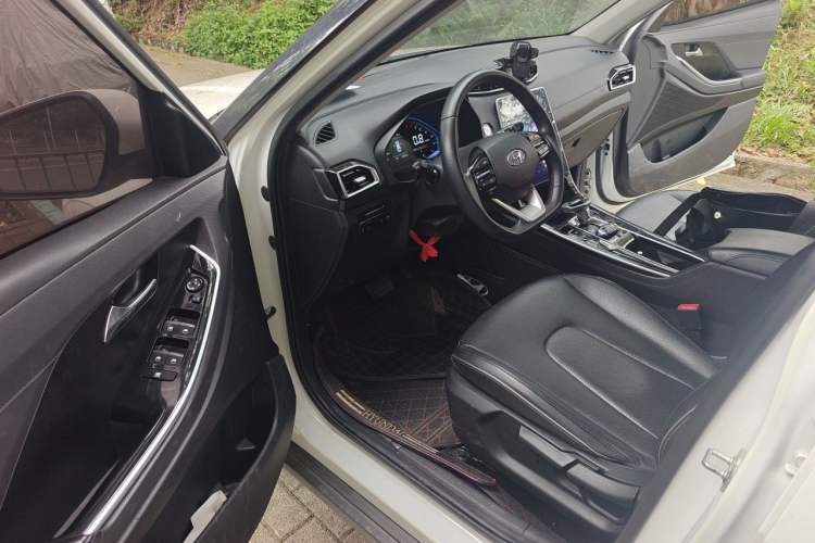 Used Hyundai ix25 2020 1.5L CVT GLS Smart Model Driver Seat