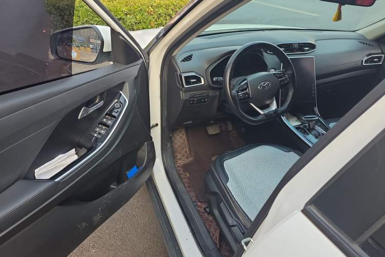 Used Hyundai ix25 2020 1.5L CVT GLS Smart Model Driver Seat