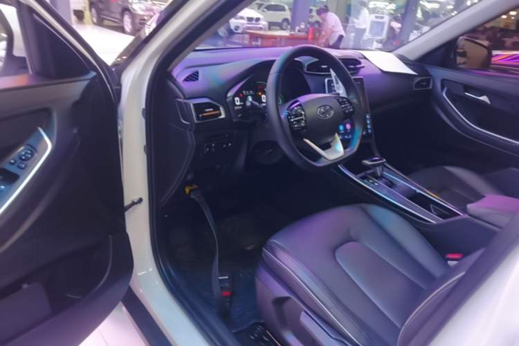 Used Hyundai ix25 2020 1.5L CVT DLX Prestige Version Driver Seat