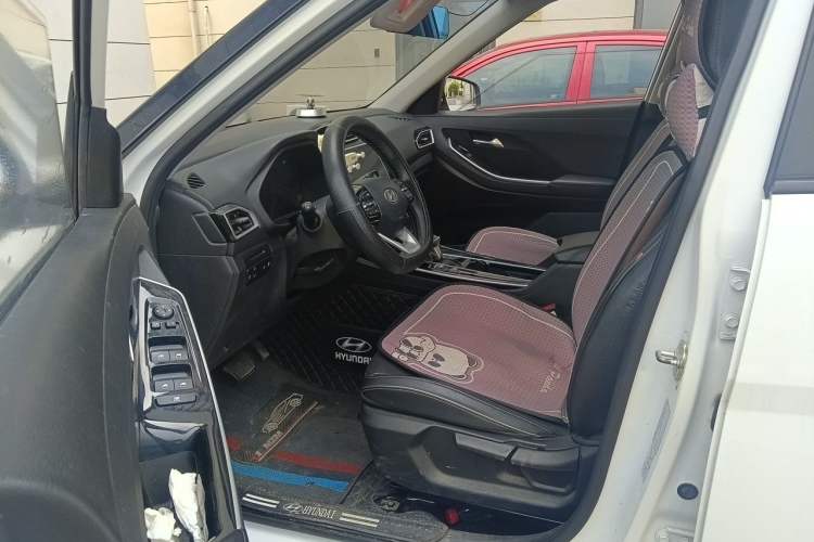 Used Hyundai ix25 2020 1.5L CVT DLX Prestige Version Driver Seat