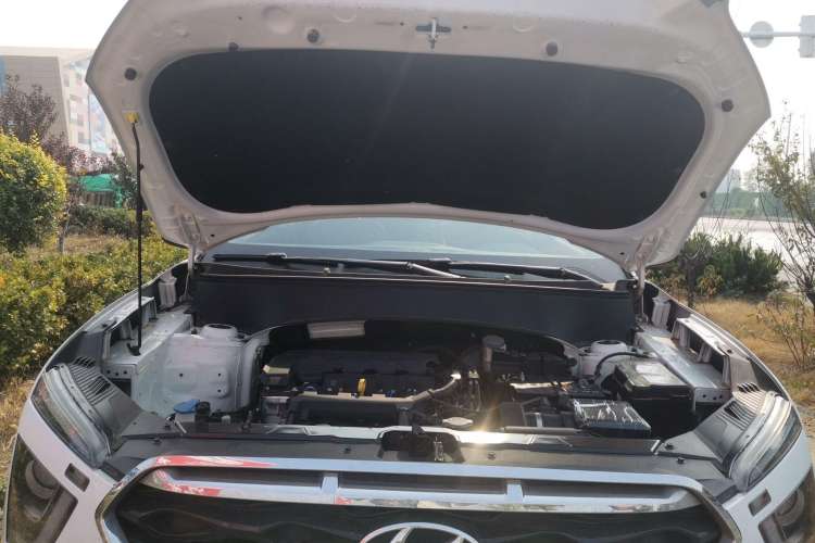 Used Hyundai ix25 2020 1.5L CVT GLS Smart Model Engine Bay