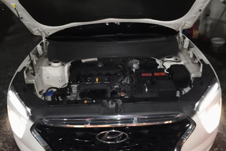 Used Hyundai ix25 2020 1.5L CVT GLS Smart Model Engine Bay