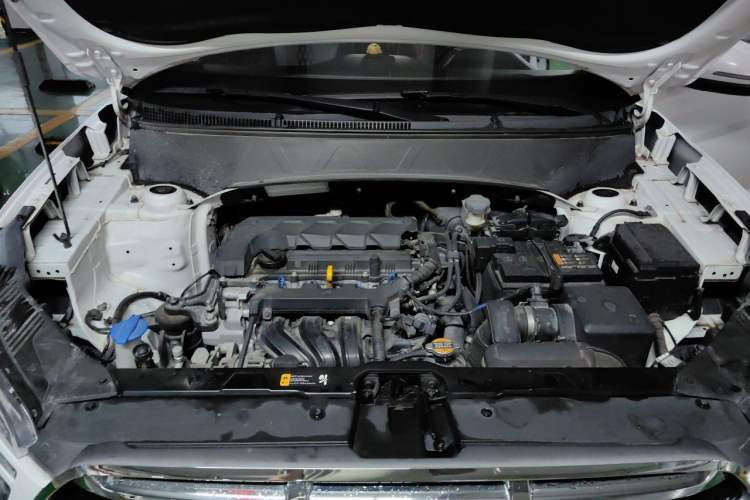 Used Hyundai ix25 2020 1.5L CVT GLS Smart Model Engine Bay