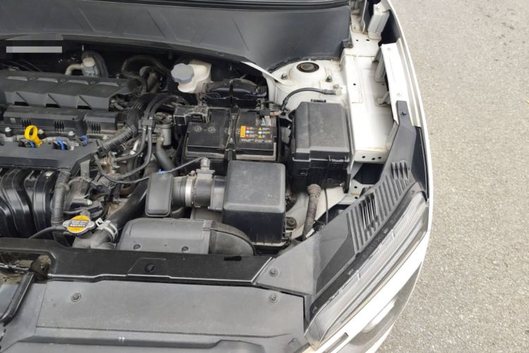 Used Hyundai ix25 2020 1.5L CVT GLS Smart Model Engine Bay Left