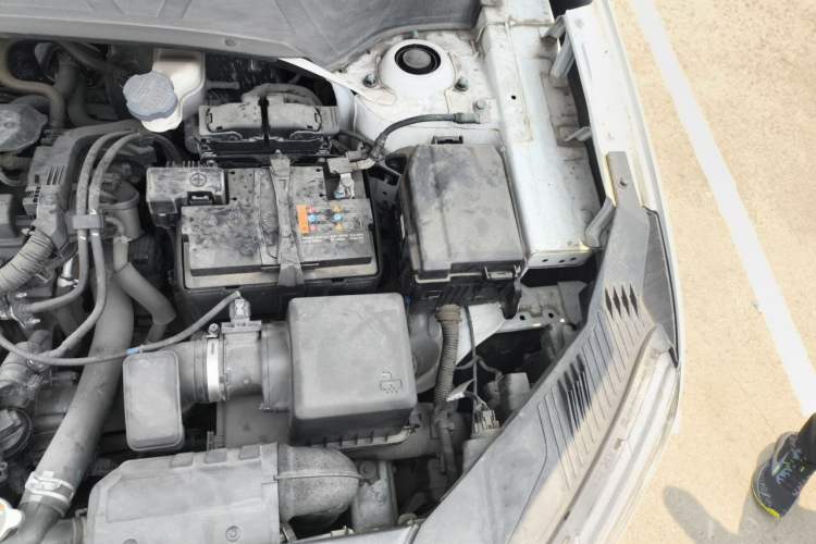 Used Hyundai ix25 2020 1.5L CVT GLS Smart Model Engine Bay Left