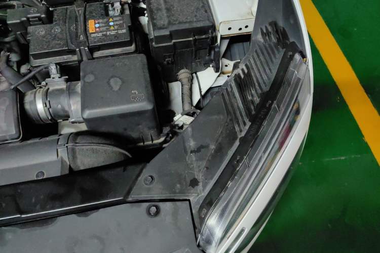 Used Hyundai ix25 2020 1.5L CVT GLS Smart Model Engine Bay Left