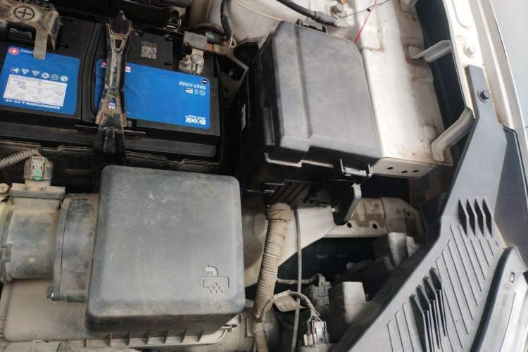 Used Hyundai ix25 2020 1.5L CVT GLS Smart Model Engine Bay Left