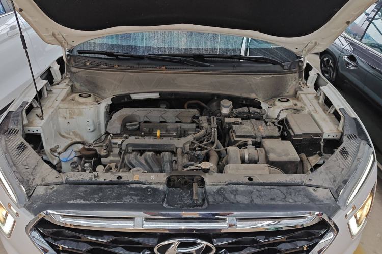 Used Hyundai ix25 2020 1.5L CVT GLS Smart Model Engine Bay