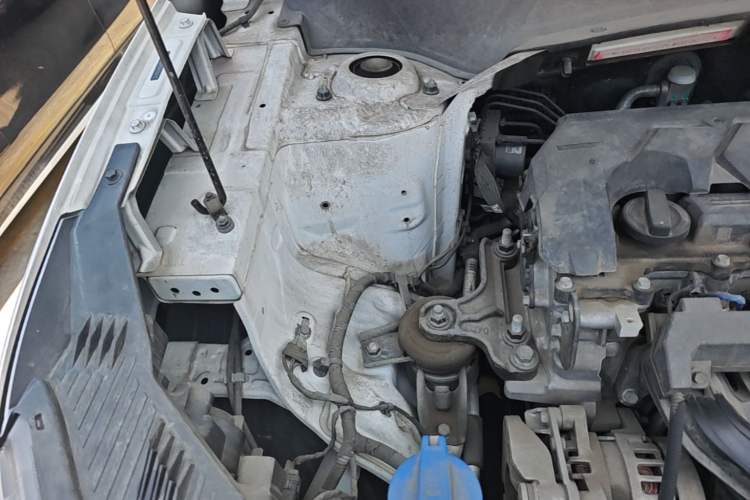 Used Hyundai ix25 2020 1.5L CVT DLX Prestige Version Engine Bay Right