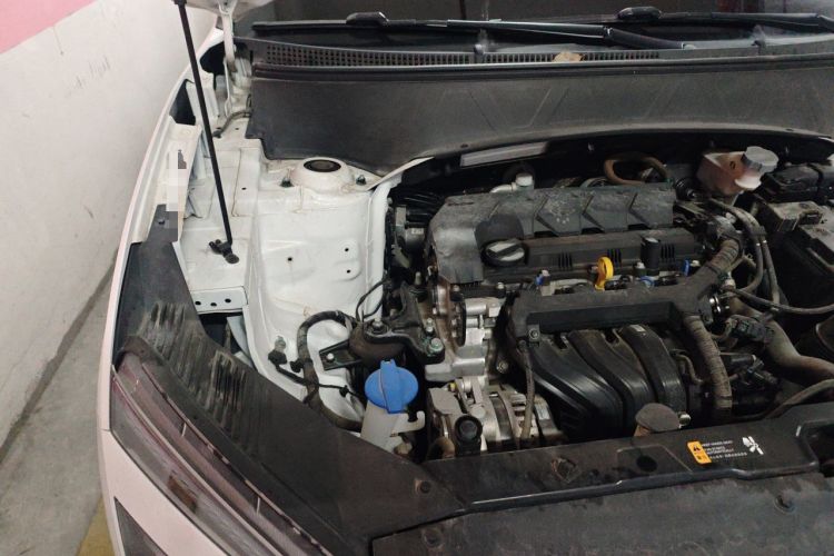 Used Hyundai ix25 2020 1.5L CVT DLX Prestige Version Engine Bay Right