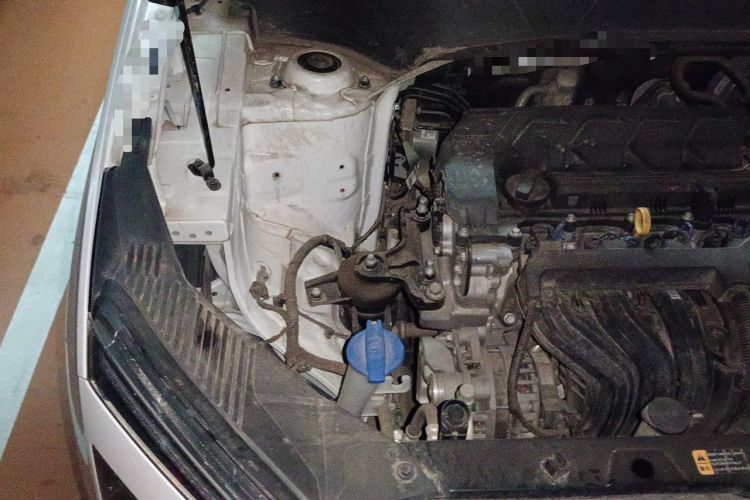 Used Hyundai ix25 2020 1.5L CVT DLX Prestige Version Engine Bay Right