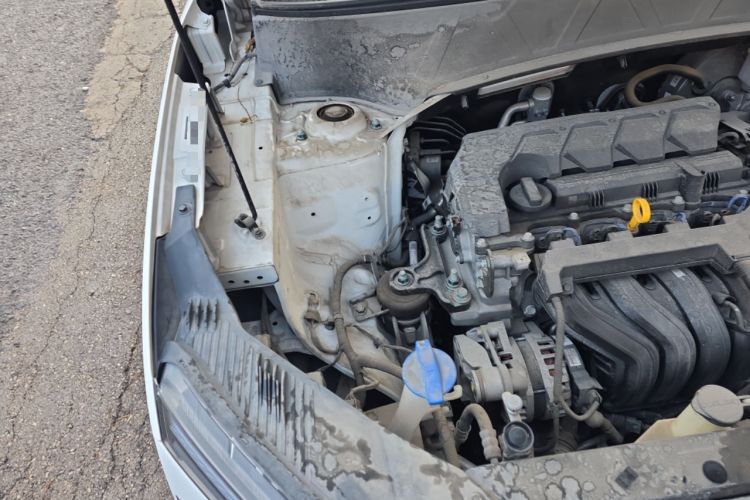 Used Hyundai ix25 2020 1.5L CVT GLS Smart Model Engine Bay Right