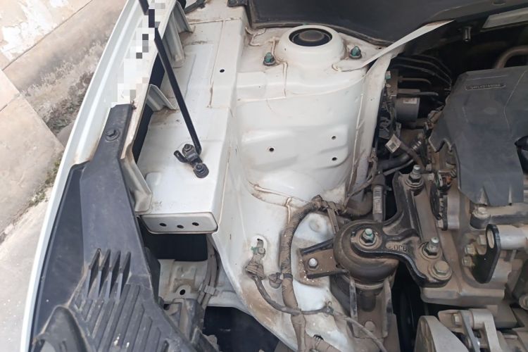 Used Hyundai ix25 2020 1.5L CVT GLS Smart Model Engine Bay Right