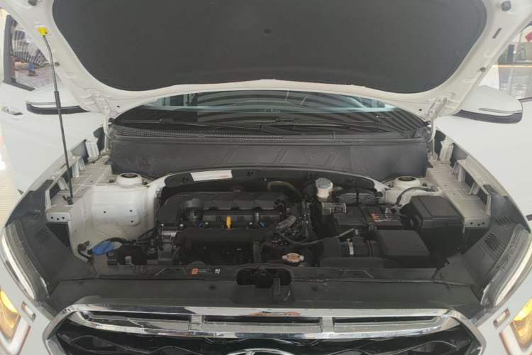 Used Hyundai ix25 2020 1.5L CVT GLS Smart Model Engine Bay