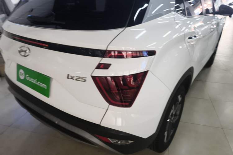 Used Hyundai ix25 2020 1.5L CVT DLX Prestige Version Exterior 3