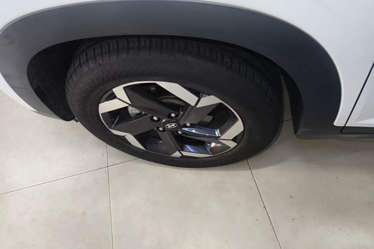 Used Hyundai ix25 2020 1.5L CVT DLX Prestige Version Exterior 4