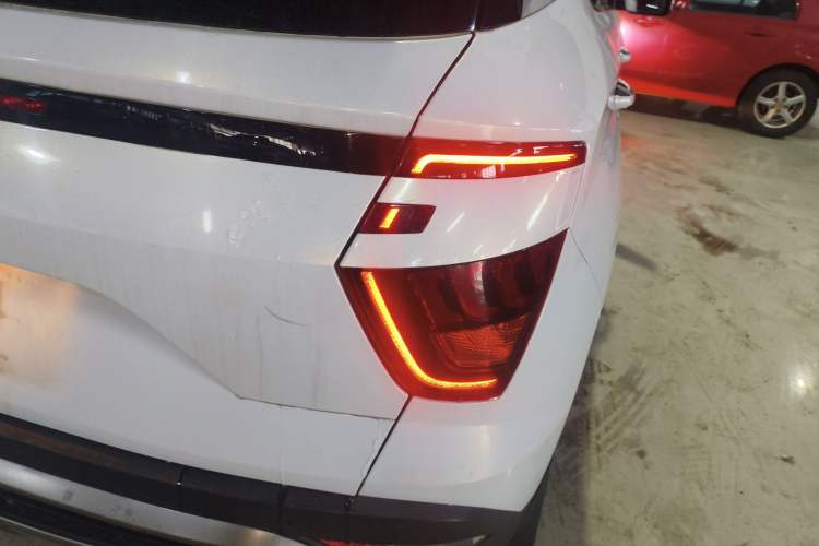 Used Hyundai ix25 2020 1.5L CVT GLS Smart Model Exterior 6